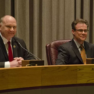 Image: First debate for Spokane sheriff's race hits divisive issues