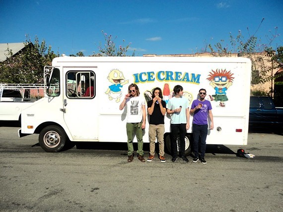 9238f239_ice_cream_truck.jpg