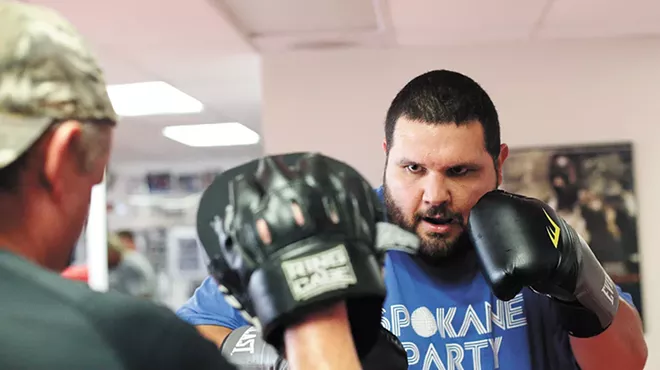 Image: Chauncy Welliver was once among the best heavyweight boxers in the world. At 35 and 100 lbs overweight, he's coming back