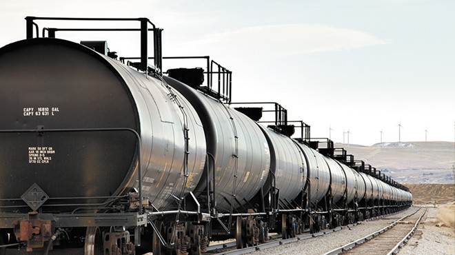 Olympia weighs regulations on oil trains
