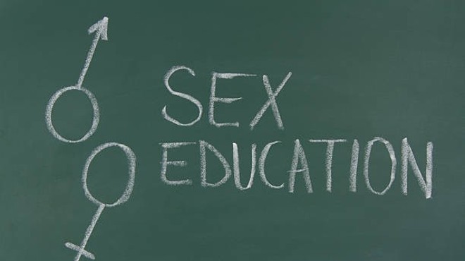 How many school districts in Washington don't teach sex ed at all? Not many, says state agency