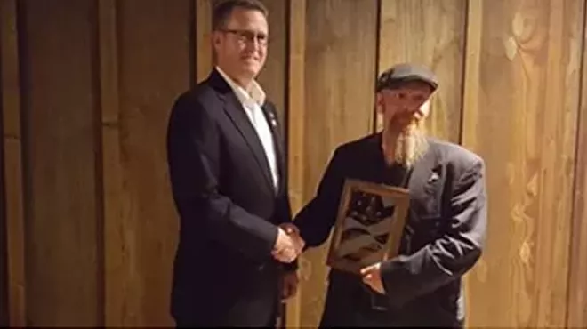 Image: Rep. Matt Shea presents Oregon-standoff figure Bosworth with "2016 Patriot of the Year" award.