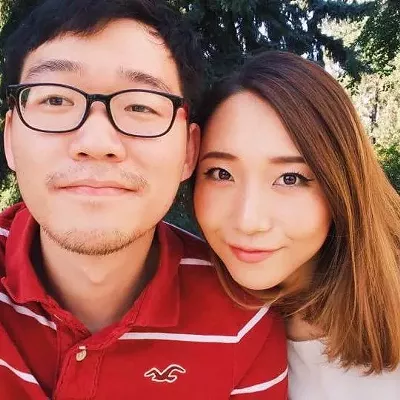 Image: Three dead in a plane crash near Deer Park; two of them expectant fathers