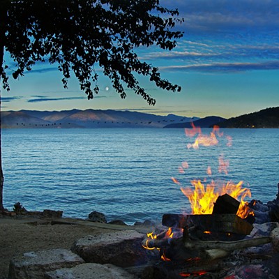Campfire Lakeshore