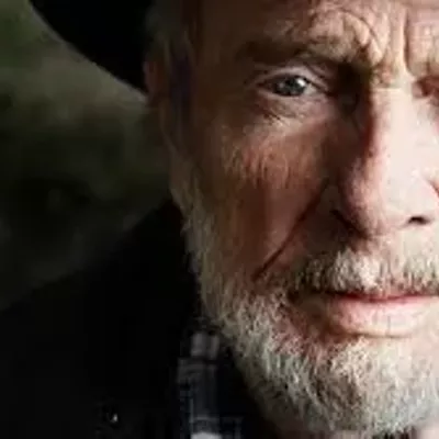 Image: Merle Haggard, SCC sexist lecture, the men behind the Panama Papers and other news