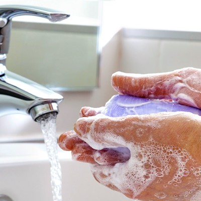 InHealth: Clean Your Hands Day, medical errors and Mother's Day charity