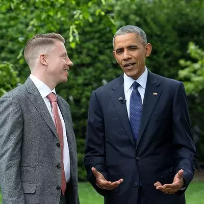 Image: Macklemore joins President Obama in effort to fight prescription opioid abuse