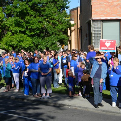 As labor negotiations drag on, Providence nurses make a show of solidarity
