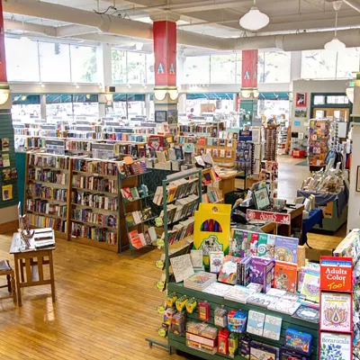 Image: New owner and future plans for Spokane landmark Auntie's Bookstore