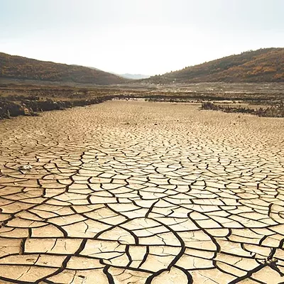 Image: Gov unveils carbon rule, but environmental groups say it could be better