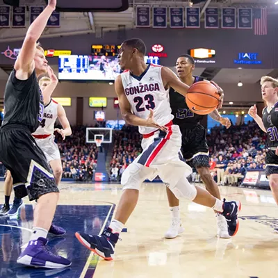 Image: Meet Gonzaga's "microwave", and time to join the #RobeGang