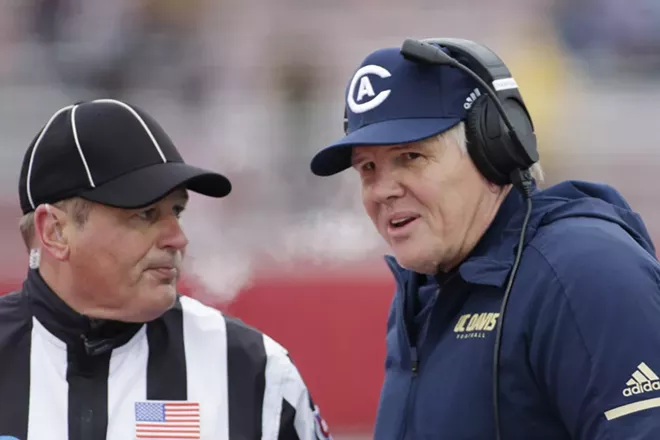 Image: UC Davis vs. Eastern Washington FCS quarterfinal football