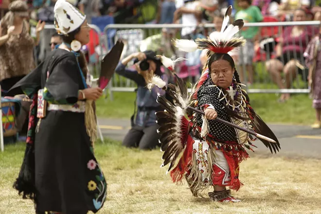 Image: Gathering At The Falls Powwow 2016