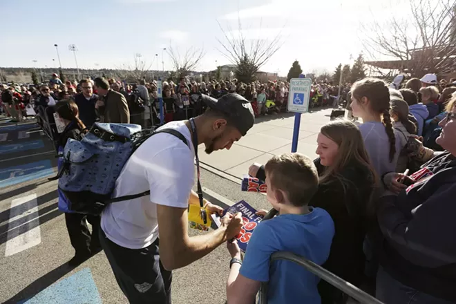 Image: Gonzaga Men's Basketball Team Returns To Spokane