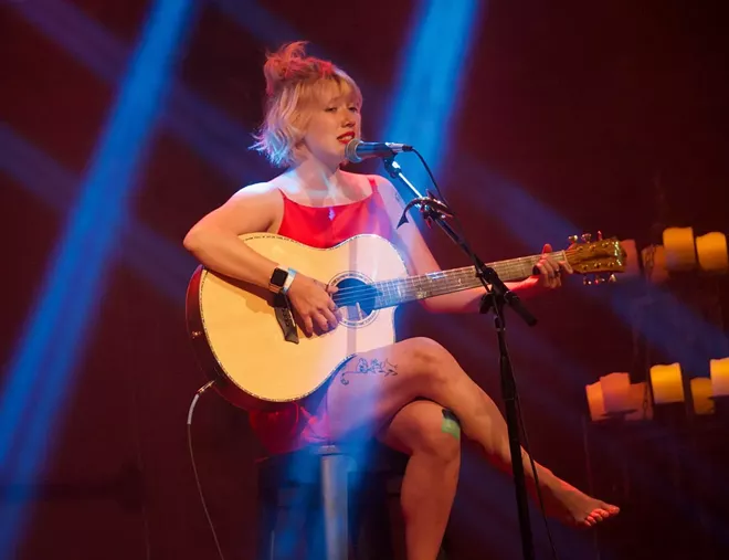 Singer-Songwriter Amber Fiedler