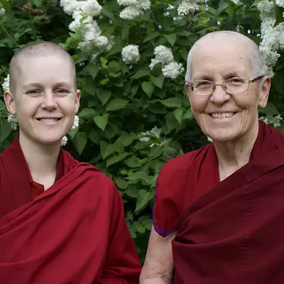 Image: Venerable Thubten Lamsel and Venerable Thubten Semkye
