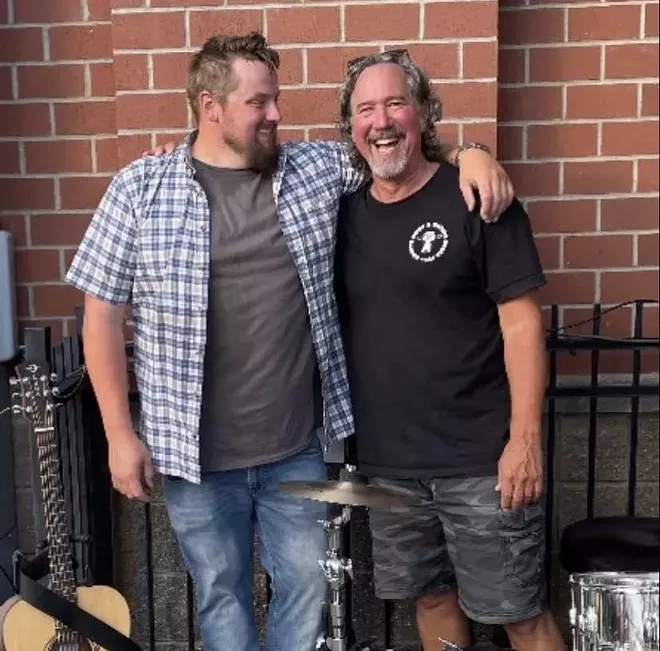 Brassless Chaps Band