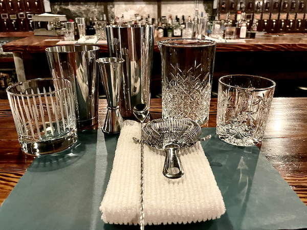 Hogwash Cocktail Class