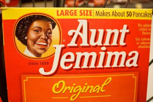 shutterstock-1758788954-reworking-aunt-jemima-fb.webp