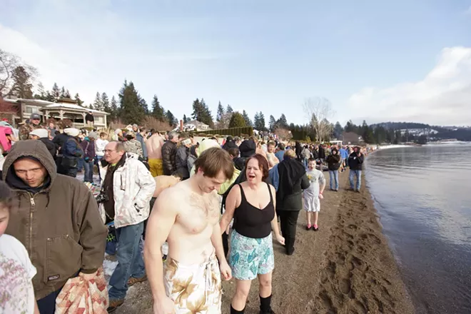 Polar Bear Plunge in Coeur d'Alene Photos