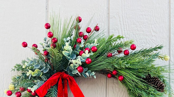 Image: How to make your holiday decor shine this season