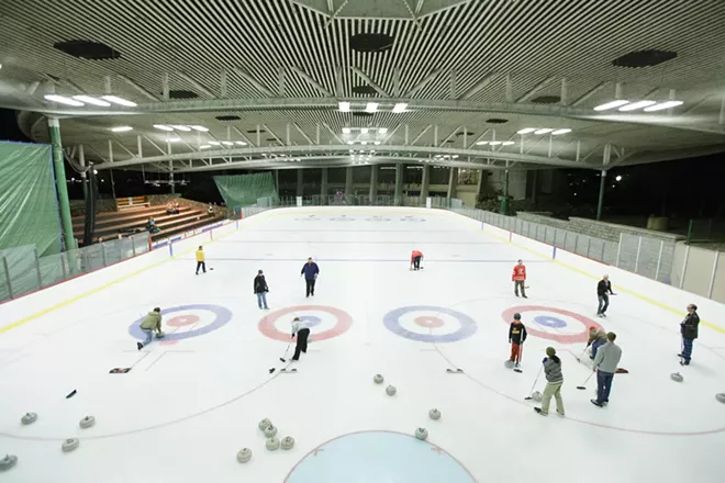 PHOTOS: Curling Clinic