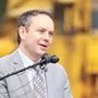 Mayor calls for changes in how his job's salary is set