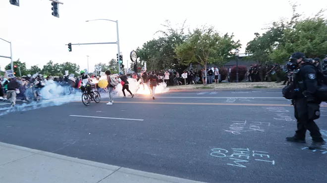 Image: Police respond in force to largely peaceful Spokane protests over immigration enforcement