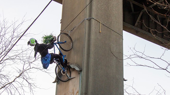 NEWS BRIEFS: A new mysterious bike hangs near the Spokane River