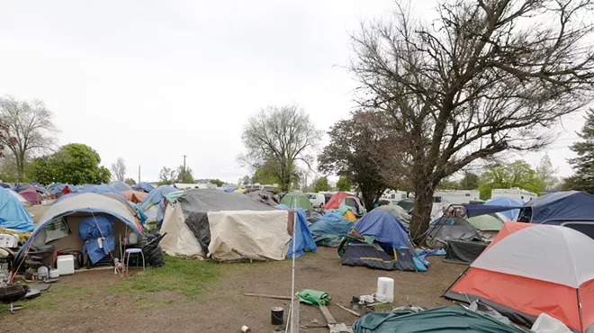 Image: NEWS BRIEFS: Spokane's homeless count shows decrease, but tracks more unsheltered people