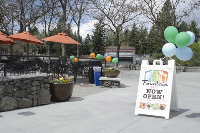 Opening day for Riverfront Park's Fountain Cafe