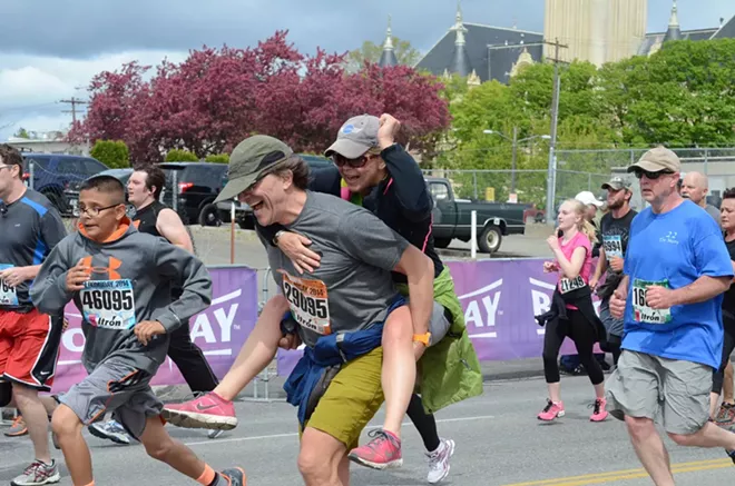 PHOTOS: Scenes from Bloomsday 2014