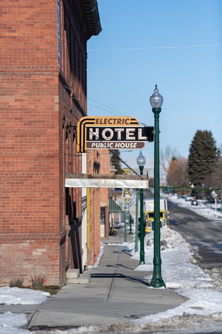 Photos of Harrington's Historic Hotel Lincoln