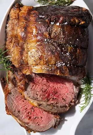 Image: Prime Rib Dinner