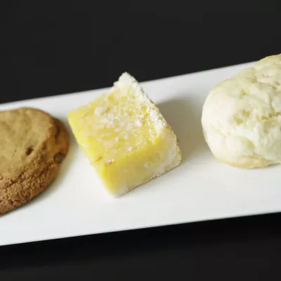 Image: Recipes: Gluten-free lemon bars, biscuits, and chocolate chip cookies