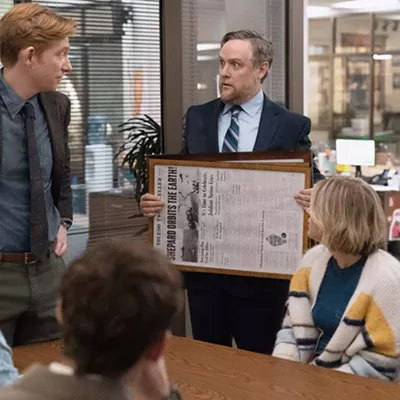 Image: The Paper works overtime to recapture the vibe of a sitcom behemoth