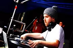 THIS WEEKEND IN MUSIC: Happy!!!!!!!!