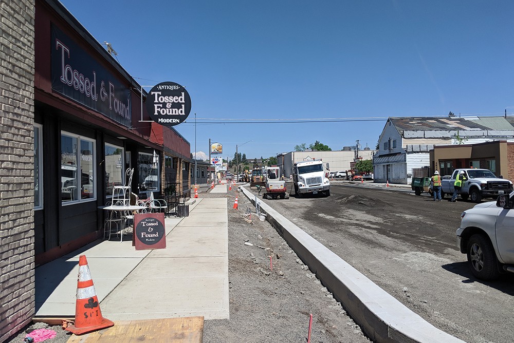Some businesses manage to stay busy during construction on North Monroe