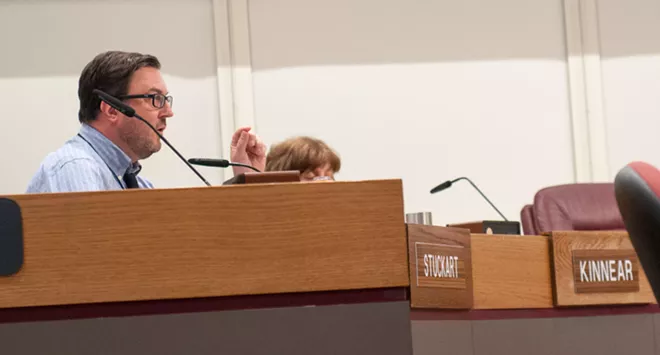 Stuckart floats possibility of restricting Border Patrol in future Greyhound depot lease