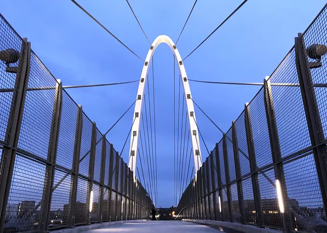 Pedestrian bridge connecting Spokane University District with East Sprague opens