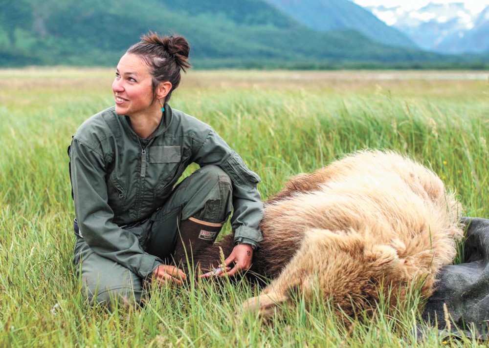 A WSU researcher lived with grizzly bears in Alaska. She came away convinced humans and grizzlies can coexist