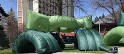 WSU architecture students’ inflatable playground rises to meet kids’ expectations (3)