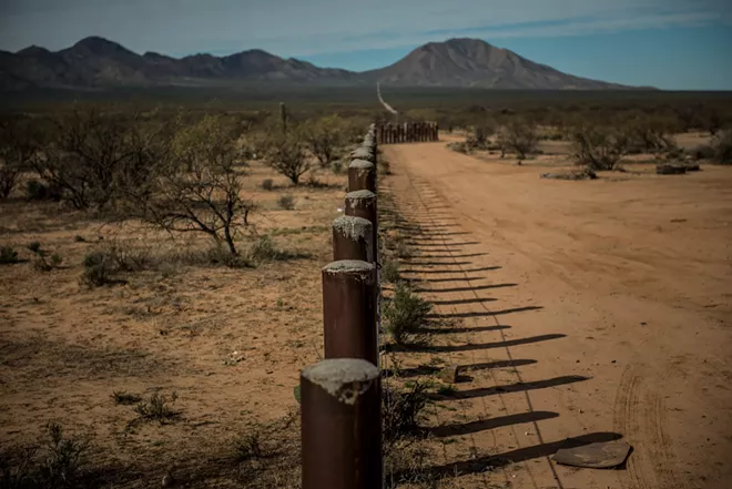 Trump tells aides ‘take the land’ as impatience grows on border wall
