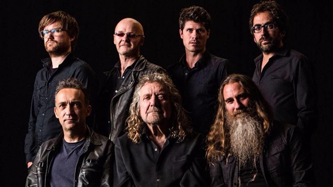 CONCERT REVIEW: Robert Plant freshens up Led Zeppelin favorites in a mesmerizing set