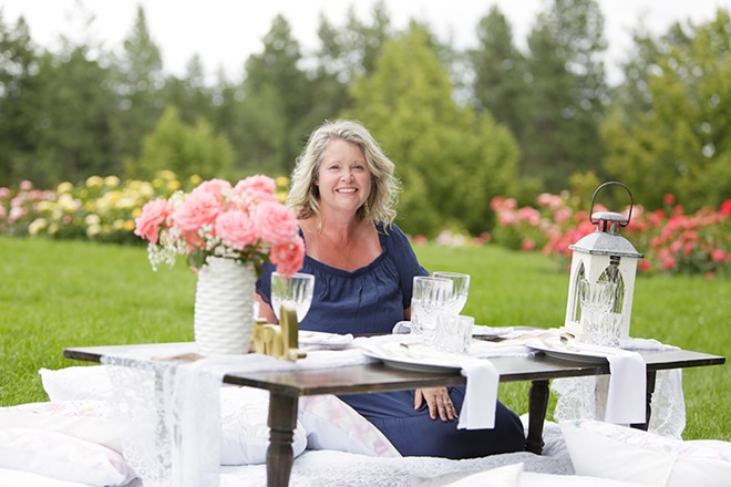 Pop Up Picnic Spokane brings the dinner party outdoors with personalized dining setups