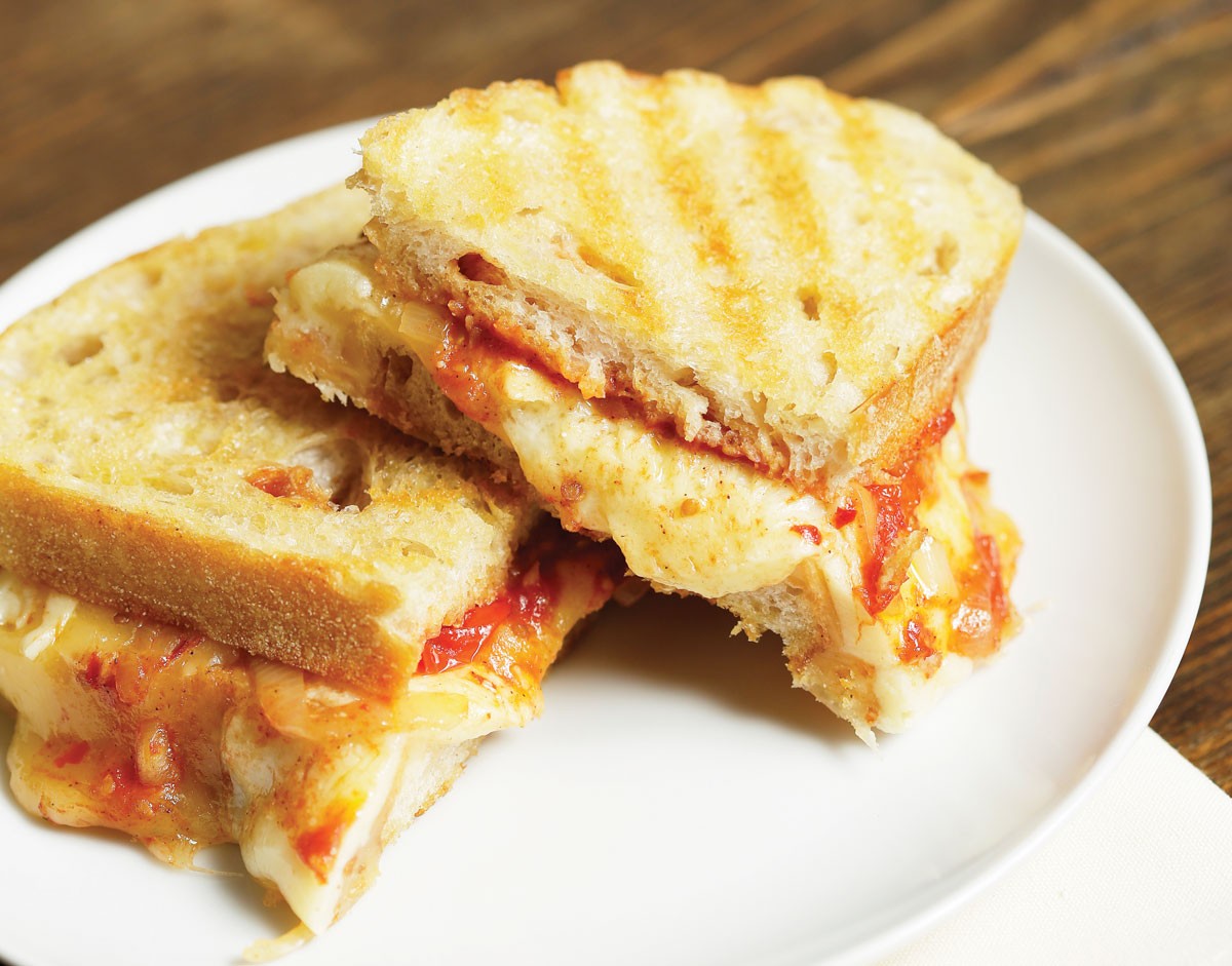 Recipe: Gourmet Grilled Cheese with Tomato Jam