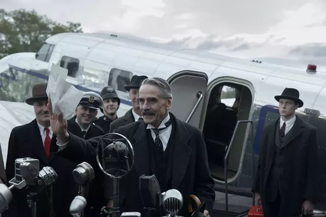Munich: The Edge of War offers a bland bit of World War II fan fiction