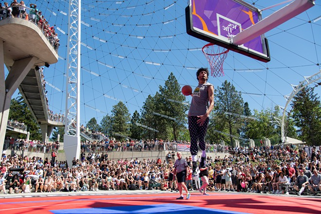 A first-timer at Hoopfest finds hoop dreams come with the experience (6)