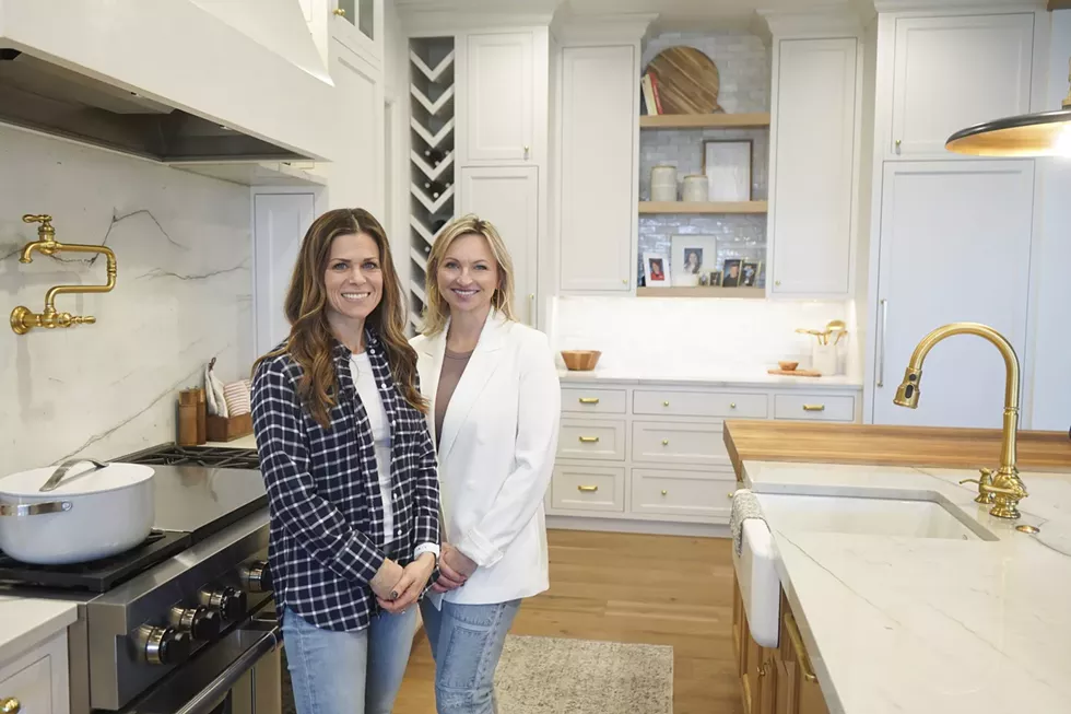 A family home on Five Mile Prairie is built to welcome plenty of family and friends