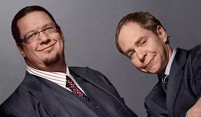 REVIEW: Penn & Teller's gonzo magic still satisfies